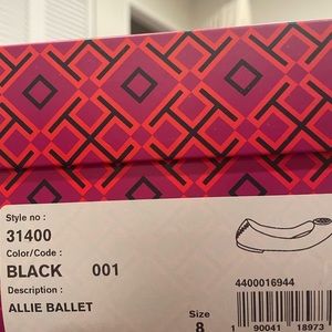 Tory Burch Black Ballet flats Gently used like new